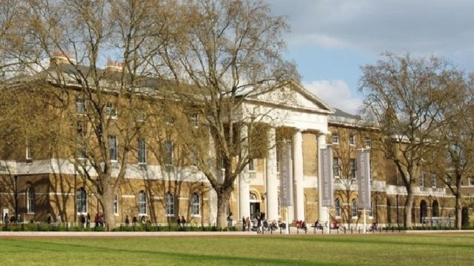Refined 2 Bedroom Flat Few Steps From The Oval Appartement Londres